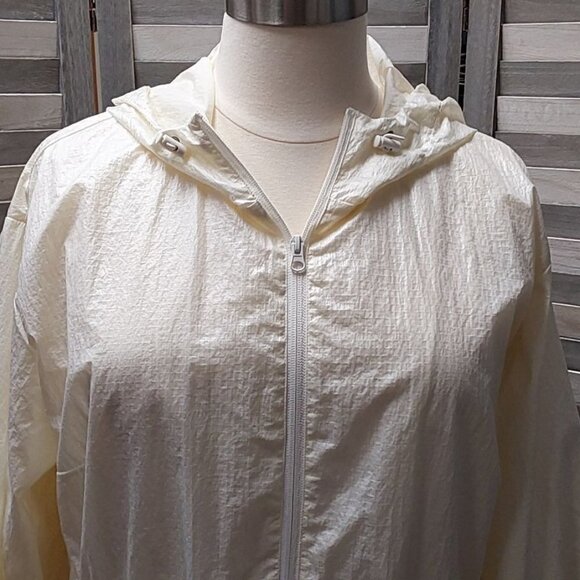 Cinched Waist Hooded Jacket | Future Collective | 1X - Picture 4 of 11